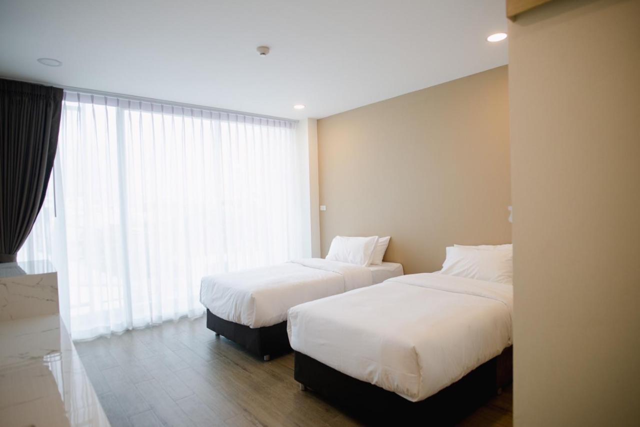 Hotel Agnes Buriram Extérieur photo
